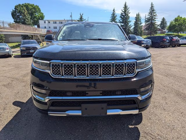 2023 Diamond Black Crystal Pearlcoat Jeep Grand Wagoneer Series II 4X4 SUV
