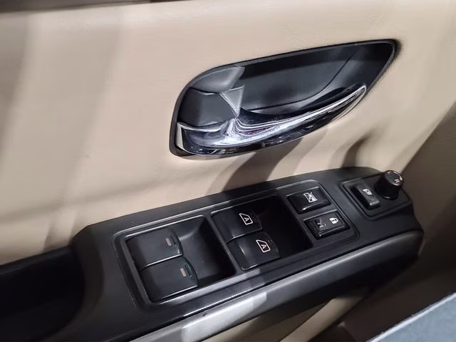 2015 Pearl White Nissan Armada Platinum 4X4 SUV