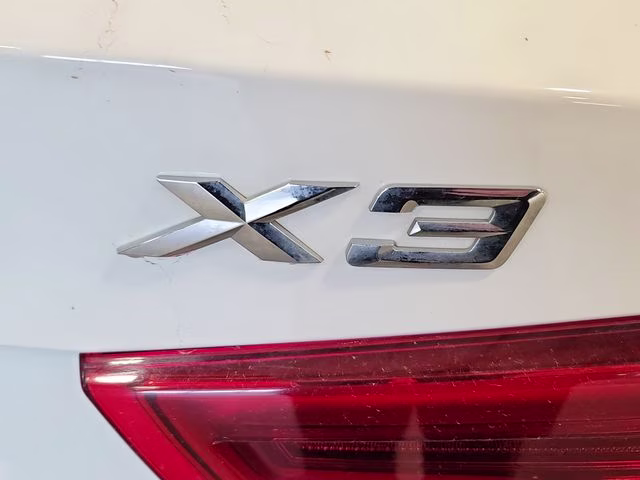 2018 Alpine White BMW X3 xDrive30i AWD SUV