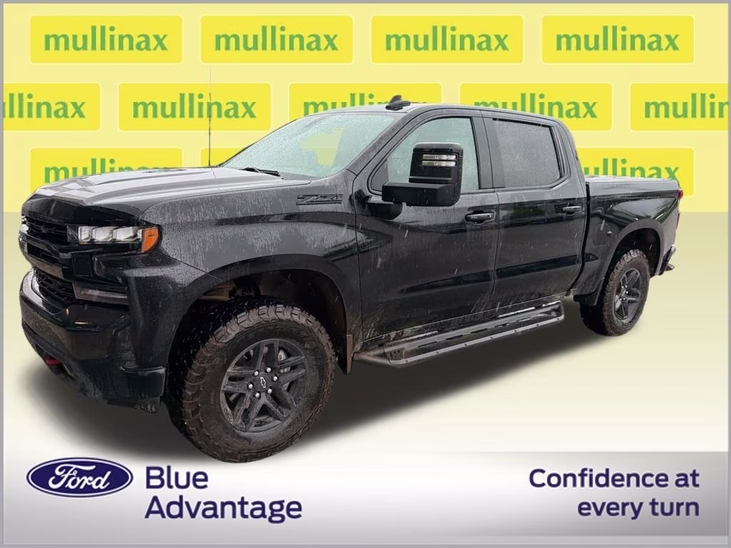 2021 Black Chevrolet Silverado 1500 LT Trail Boss 4X4 Truck