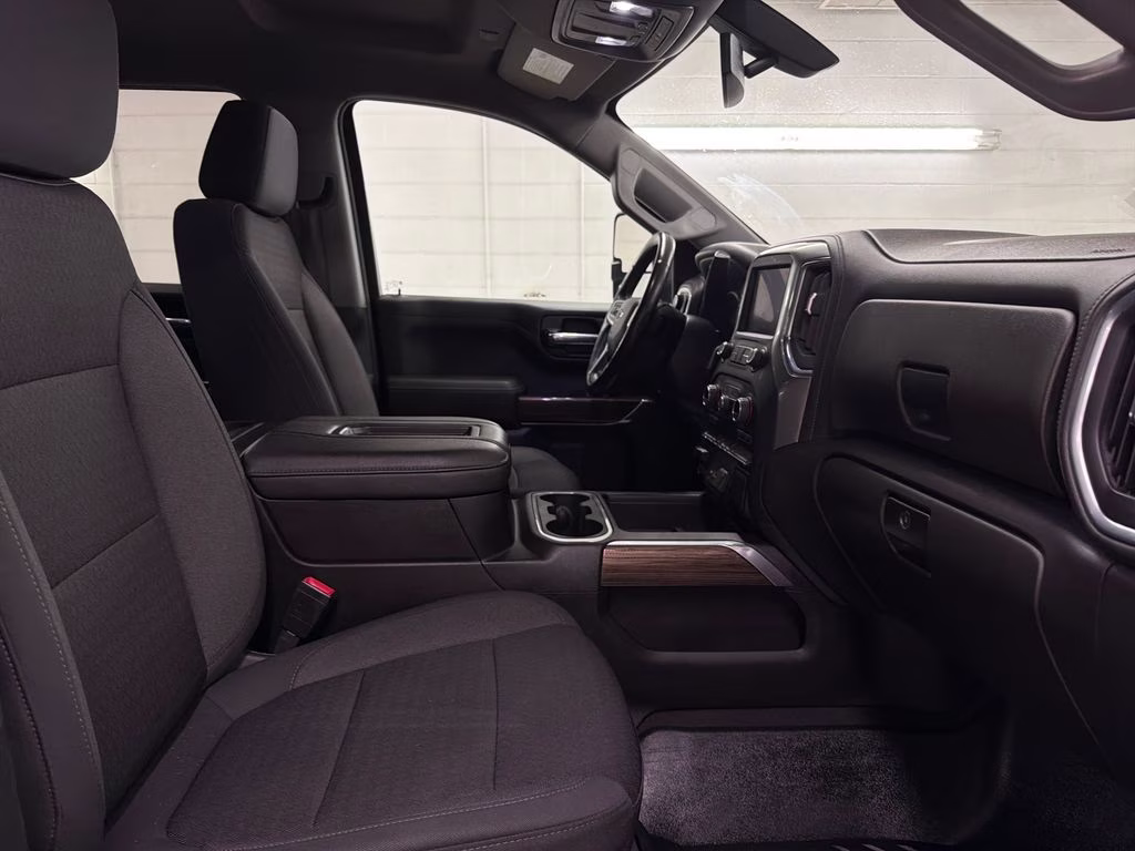 2021 Black Chevrolet Silverado 1500 LT Trail Boss 4X4 Truck