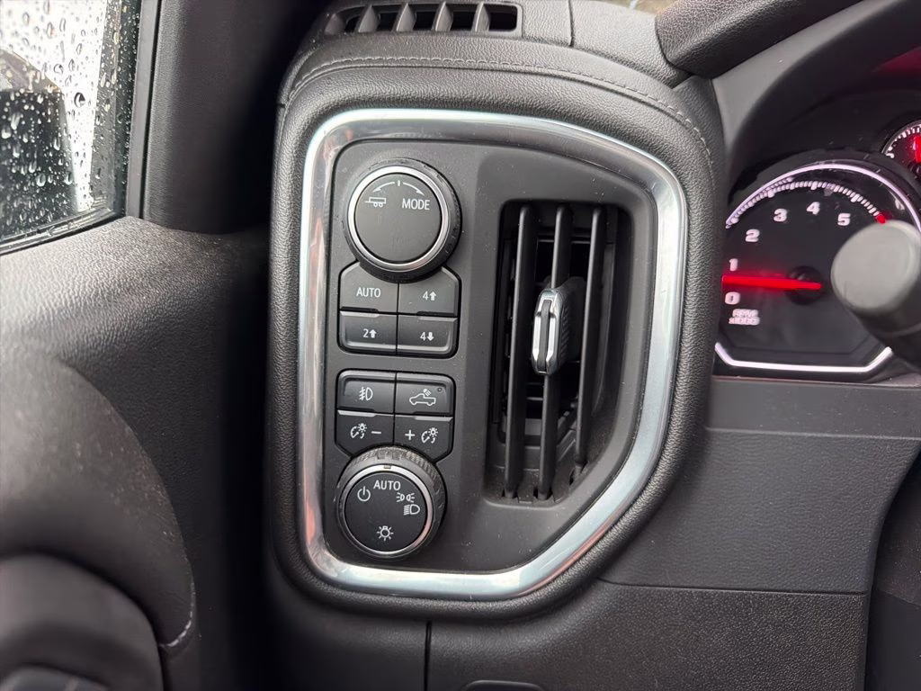 2021 Black Chevrolet Silverado 1500 LT Trail Boss 4X4 Truck