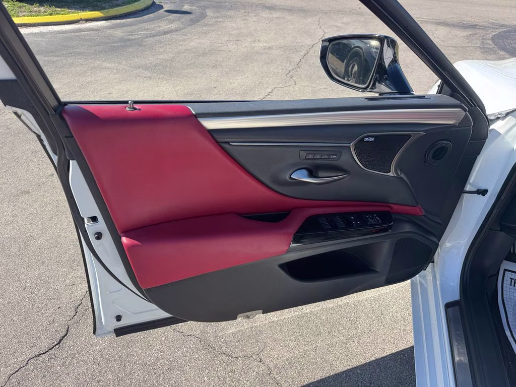 2022 Ultra White Lexus ES 350 F Sport FWD Sedan