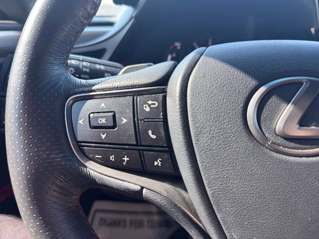 2022 Ultra White Lexus ES 350 F Sport FWD Sedan