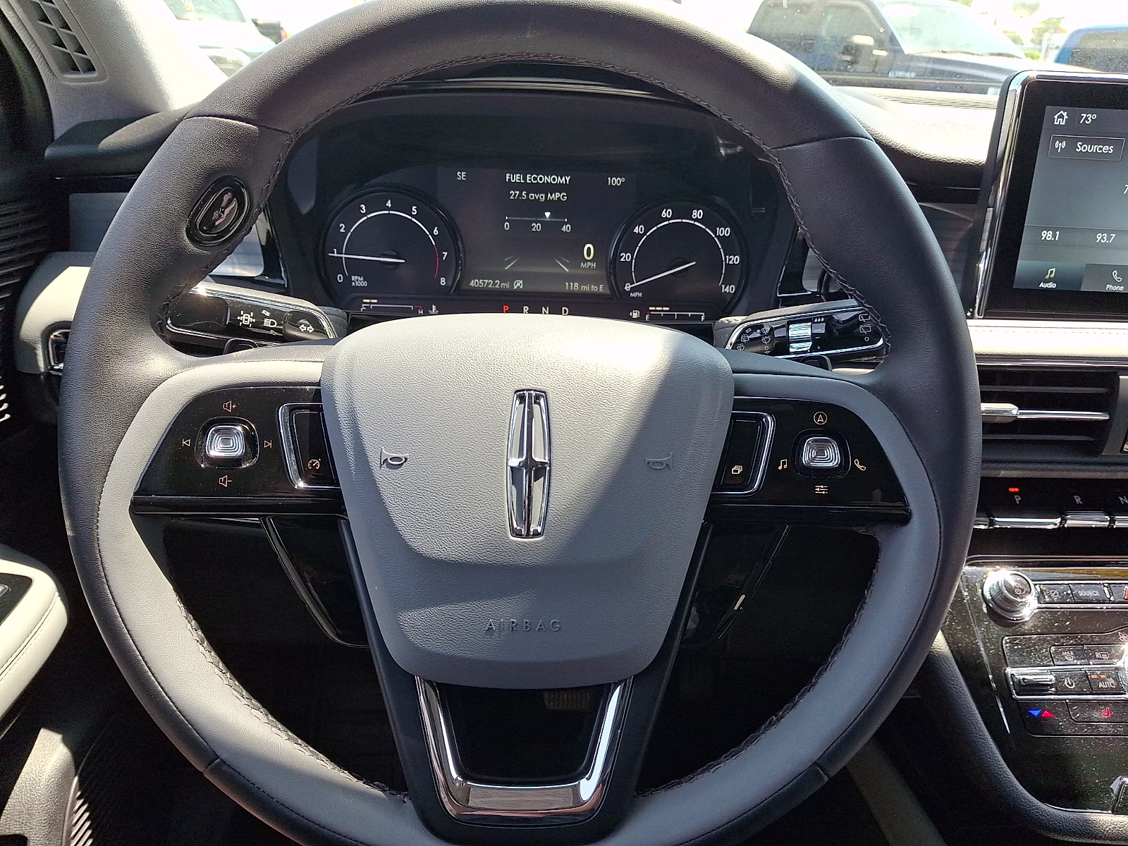 2022 Pristine White Metallic Tri-Coat - AZ Lincoln Corsair Standard FWD