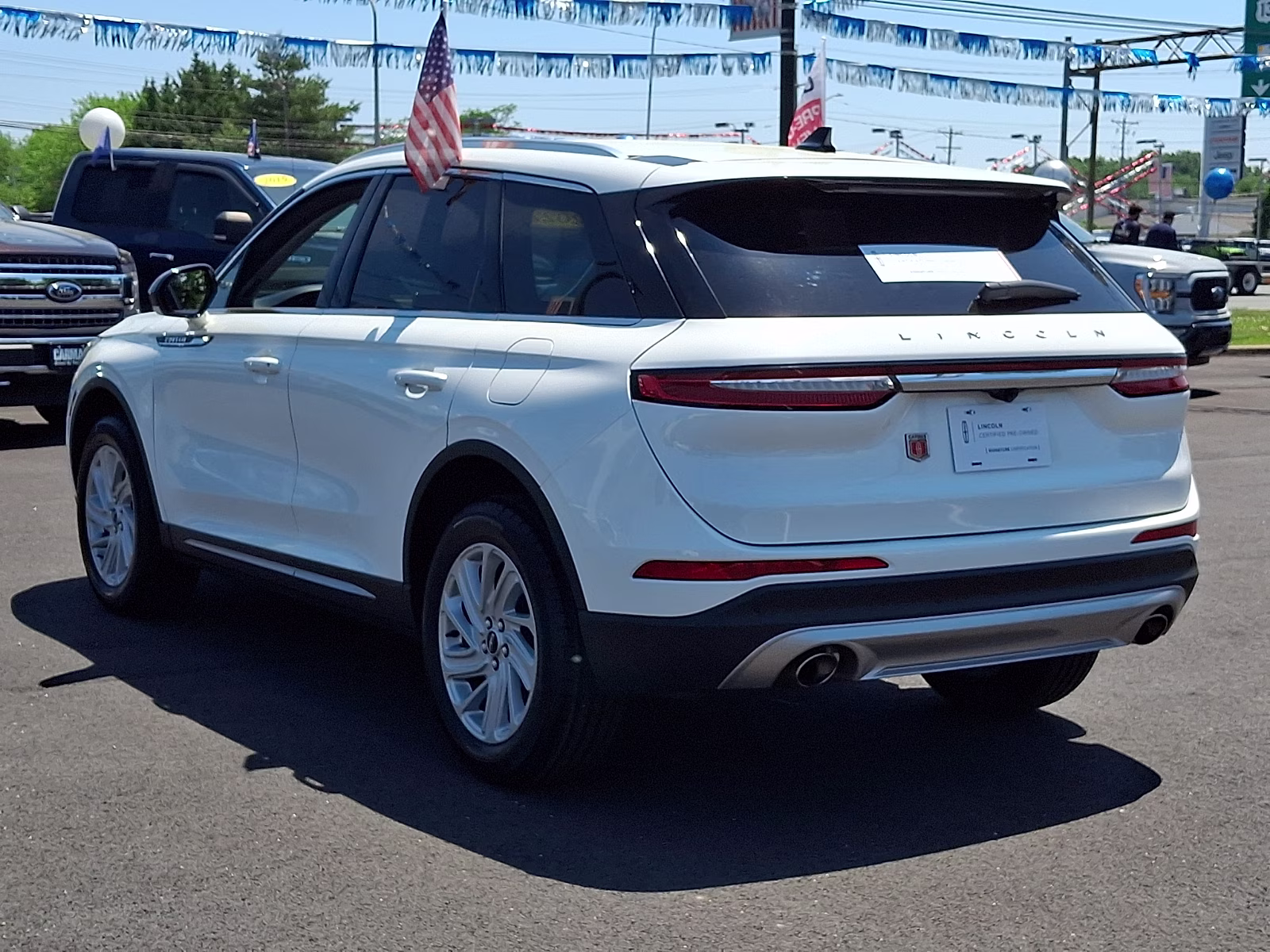 2022 Pristine White Metallic Tri-Coat - AZ Lincoln Corsair Standard FWD