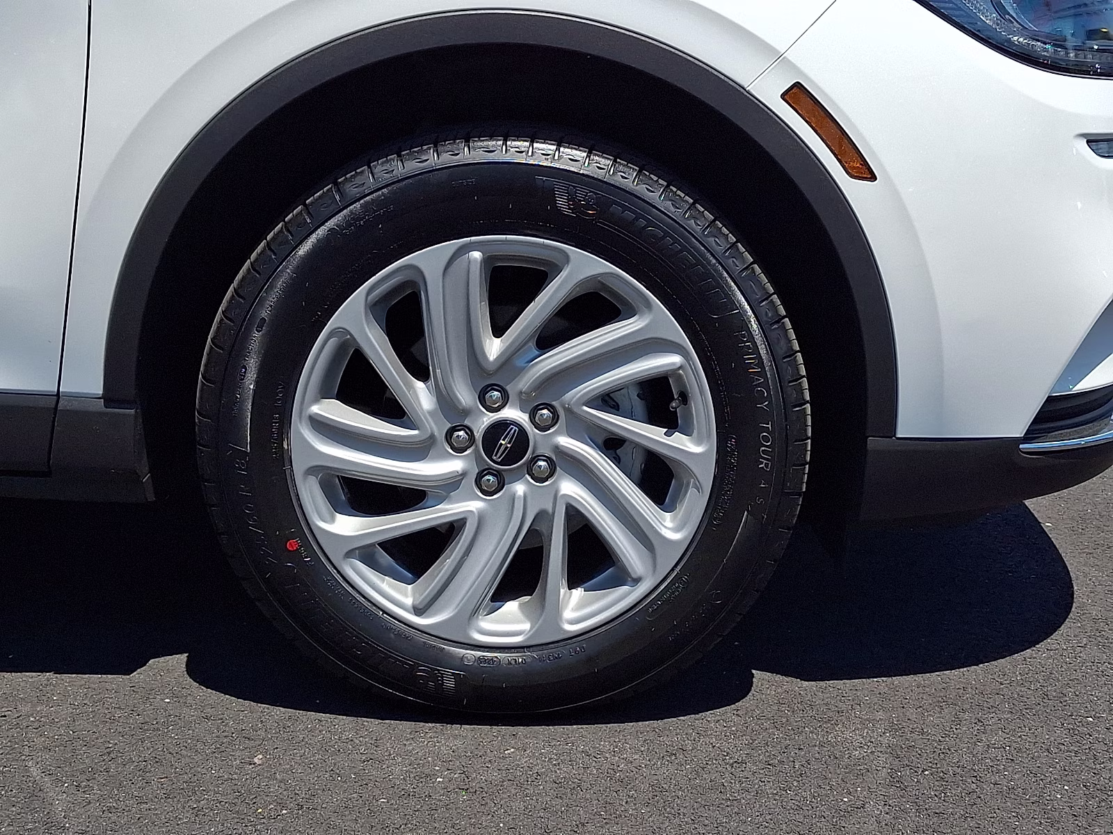 2022 Pristine White Metallic Tri-Coat - AZ Lincoln Corsair Standard FWD
