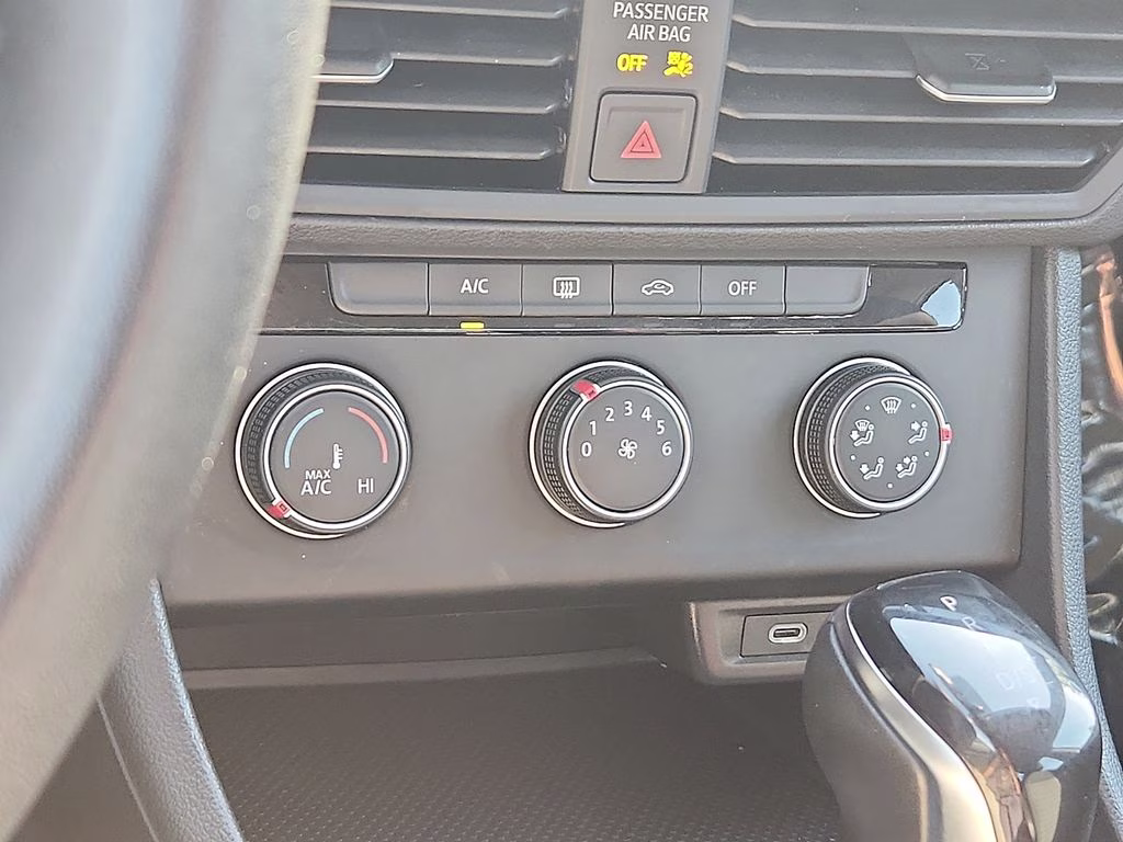 2024 Pure White Volkswagen Jetta 1.5T S FWD Sedan