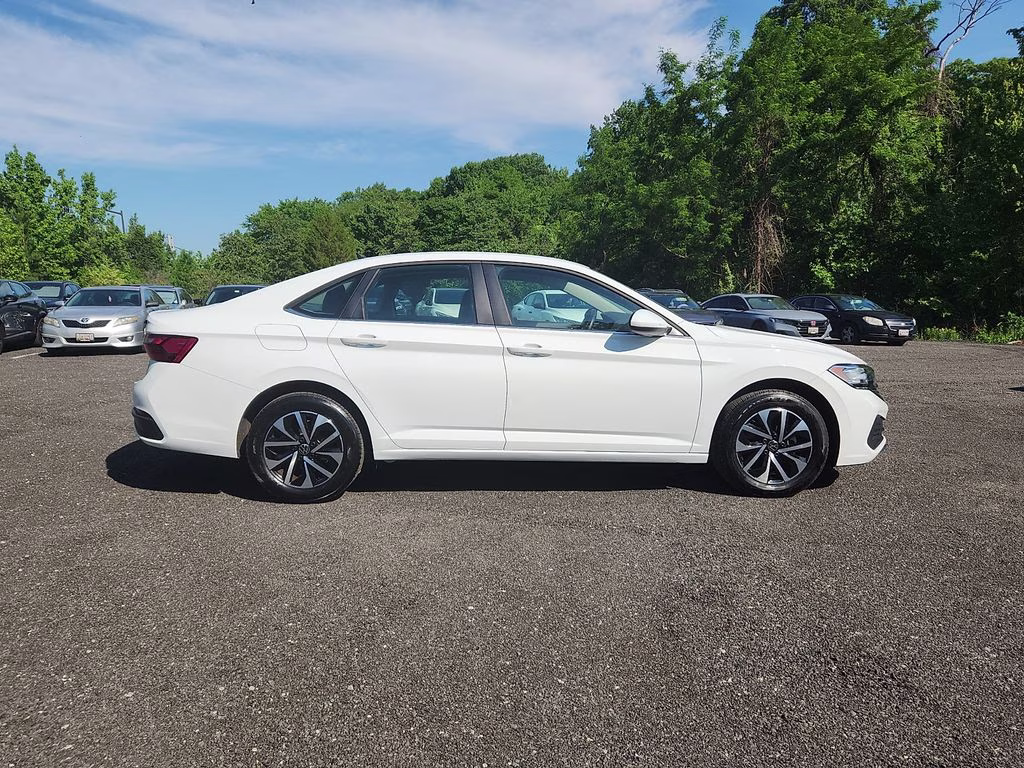 2024 Pure White Volkswagen Jetta 1.5T S FWD Sedan