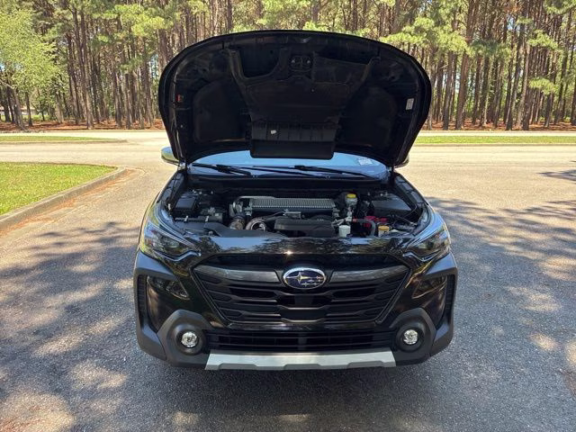 2024 Crystal Black Silica Subaru Outback Touring XT AWD SUV