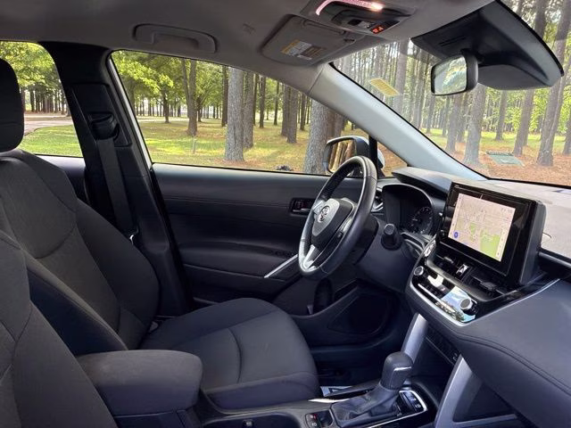 2023 Pearl Toyota Corolla Cross LE FWD SUV