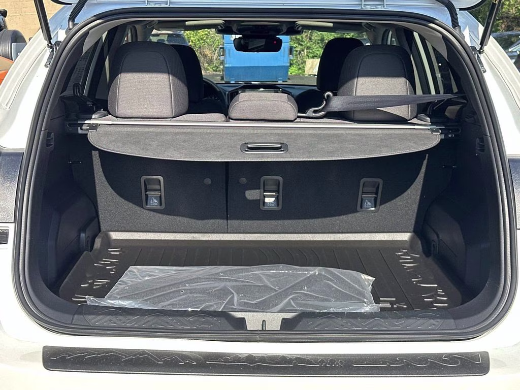 2026 Crystal White Pearl Subaru Crosstrek Premium AWD SUV