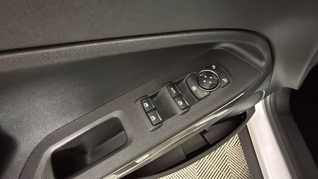 2020 White Ford EcoSport SE FWD SUV