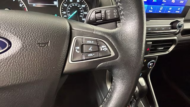 2020 White Ford EcoSport SE FWD SUV