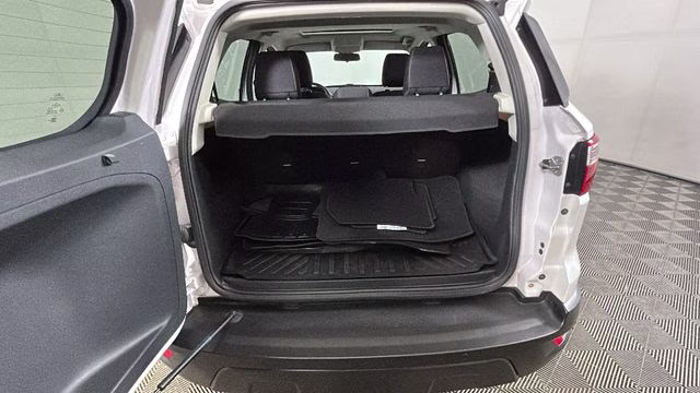 2020 White Ford EcoSport SE FWD SUV