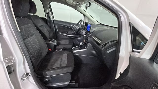 2020 White Ford EcoSport SE FWD SUV