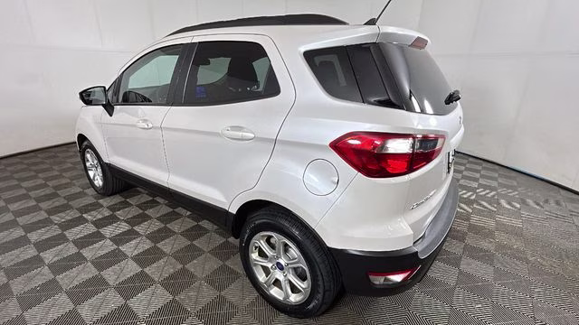 2020 White Ford EcoSport SE FWD SUV
