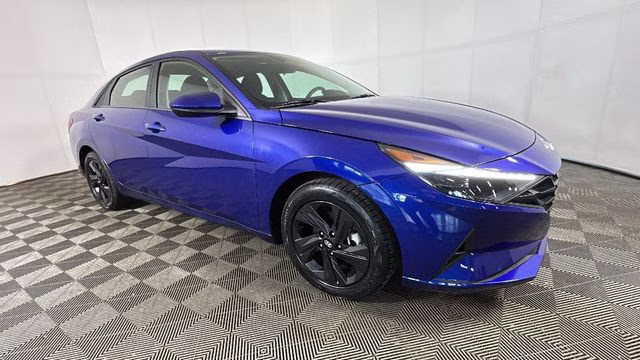 2023 Intense Blue Hyundai Elantra SEL FWD Sedan