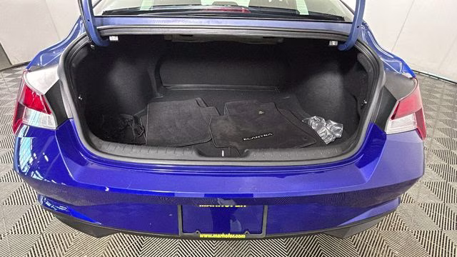 2023 Intense Blue Hyundai Elantra SEL FWD Sedan