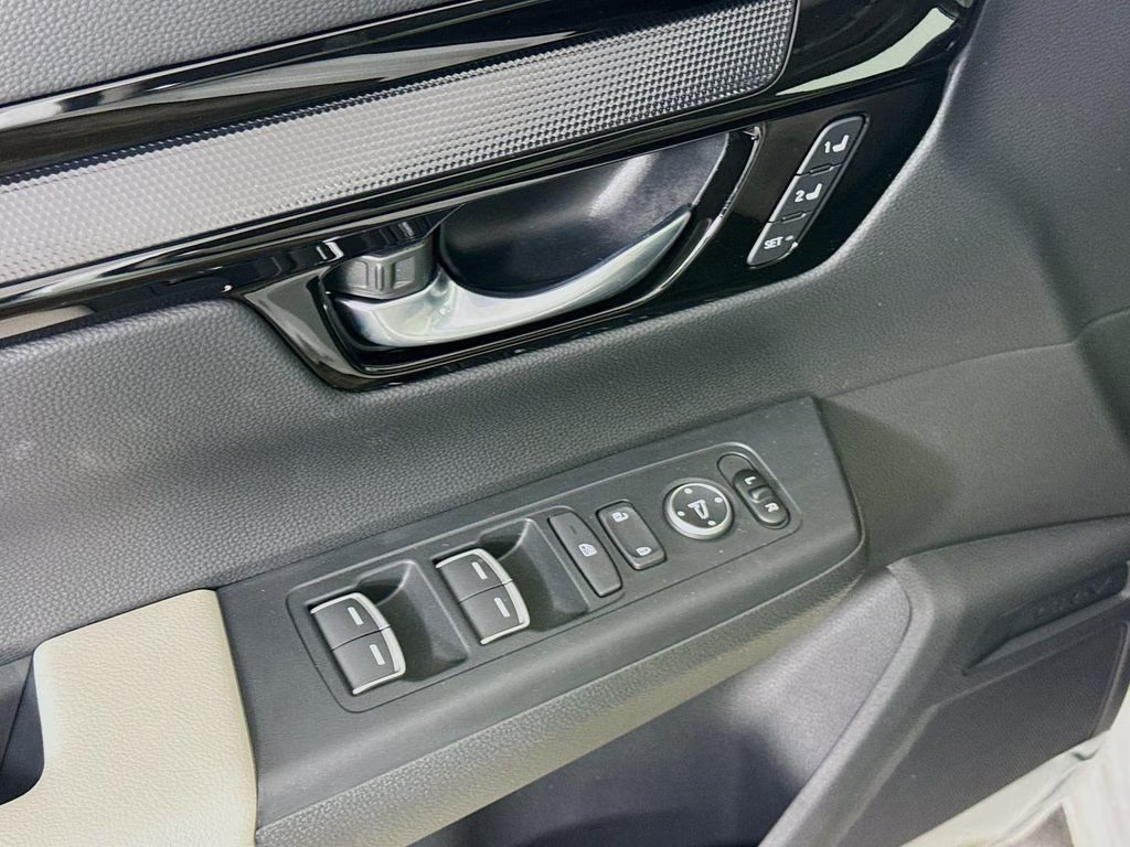 2026 Platinum White Honda CR-V EX-L FWD SUV
