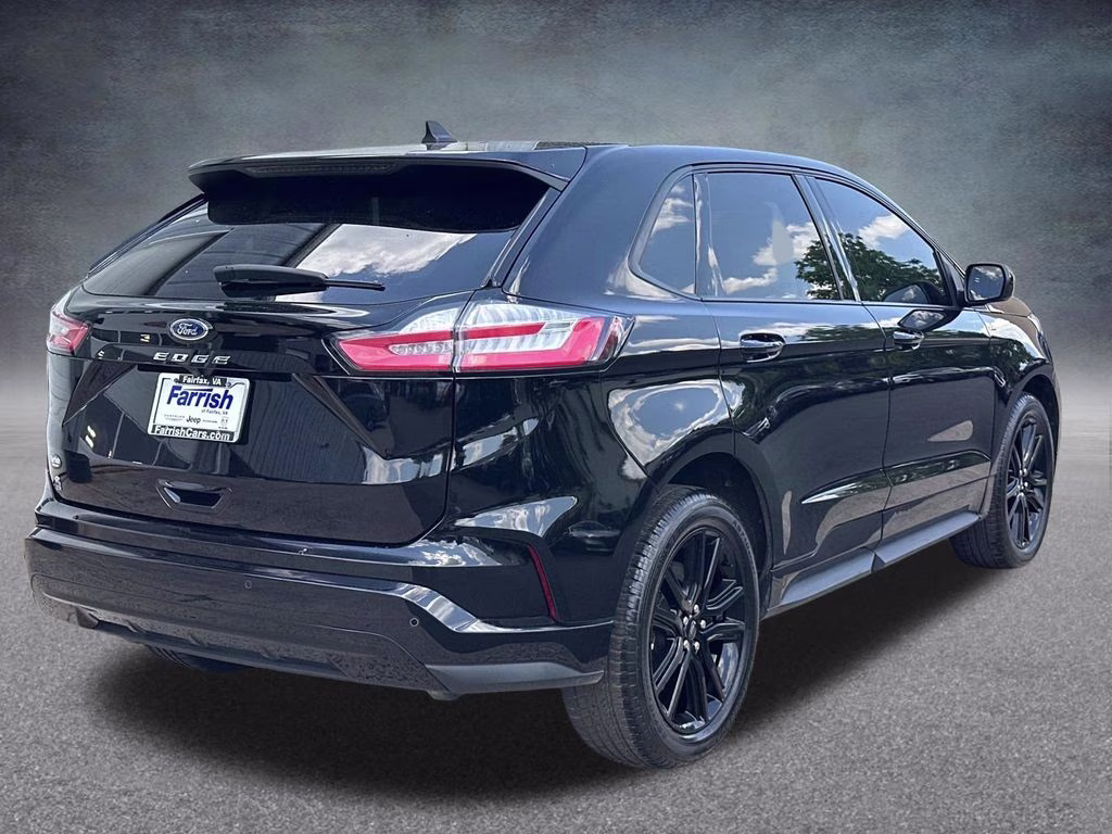 2023 Black Metallic Ford Edge ST Line AWD SUV