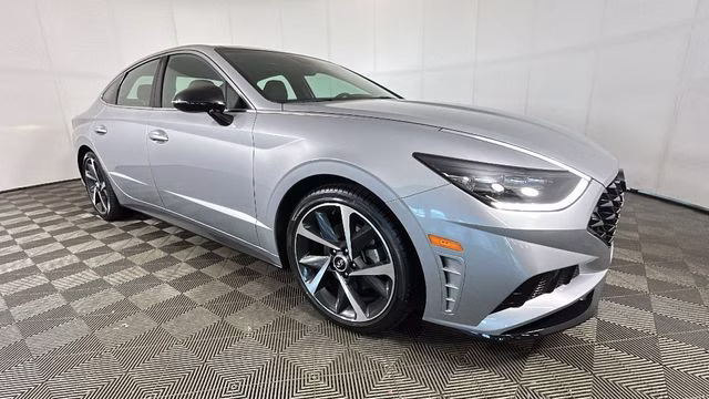 2023 Curated Silver Hyundai Sonata SEL Plus FWD Sedan