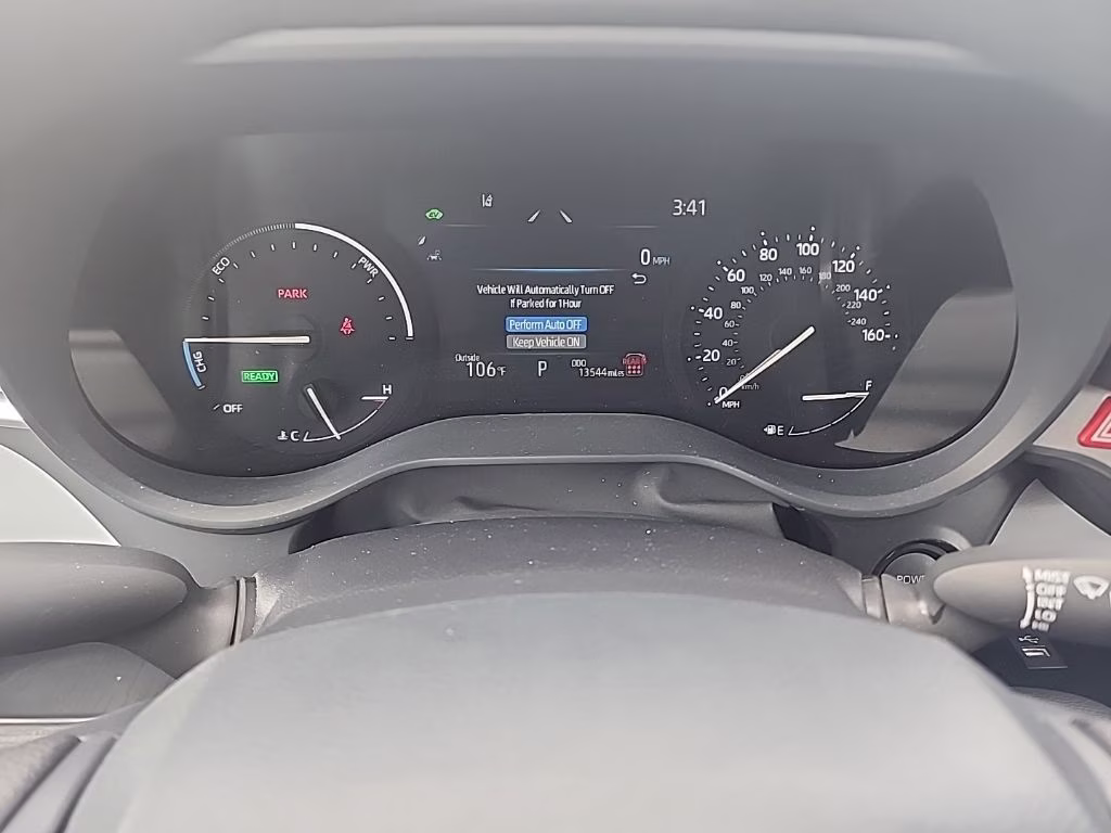 2026 white Toyota Sienna LE FWD Van