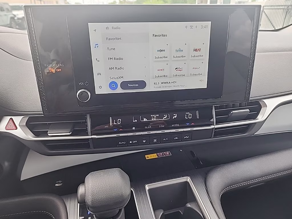 2026 white Toyota Sienna LE FWD Van