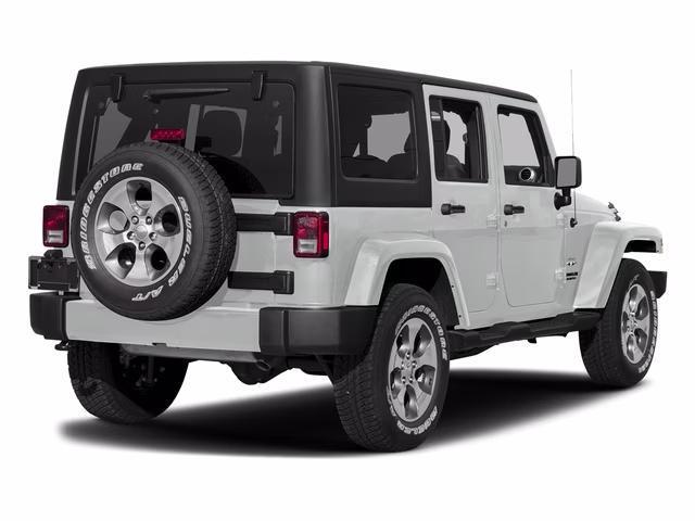 2017 Bright White Clearcoat Jeep Wrangler Unlimited Sahara 4X4 SUV
