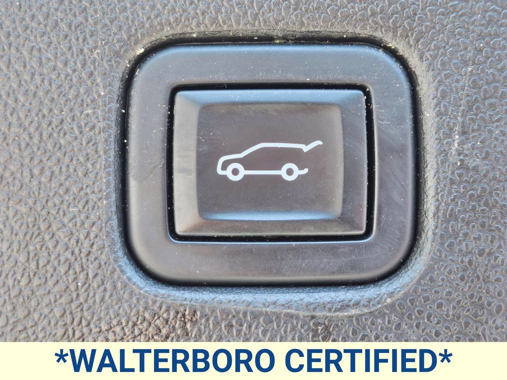 2022 Summit White Chevrolet Blazer LT FWD SUV