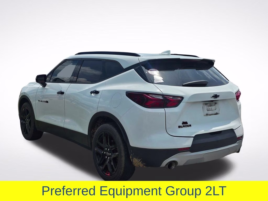 2022 Summit White Chevrolet Blazer LT FWD SUV