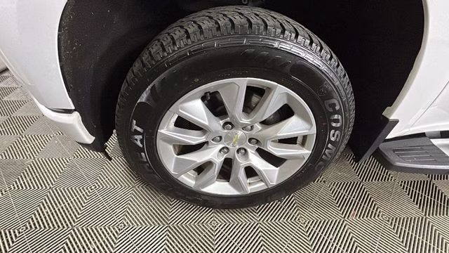 2019 Summit White Chevrolet Silverado 1500 Custom 4X4 Truck
