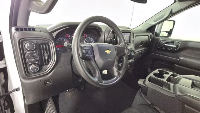 2019 Summit White Chevrolet Silverado 1500 Custom 4X4 Truck