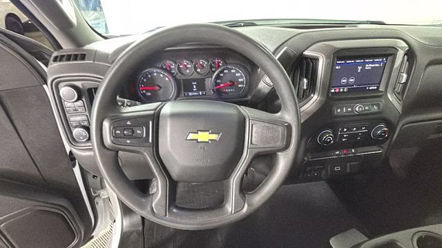 2019 Summit White Chevrolet Silverado 1500 Custom 4X4 Truck