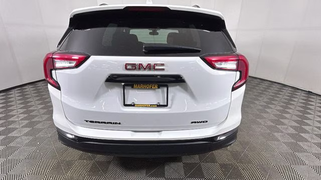 2022 Summit White GMC Terrain SLE AWD SUV