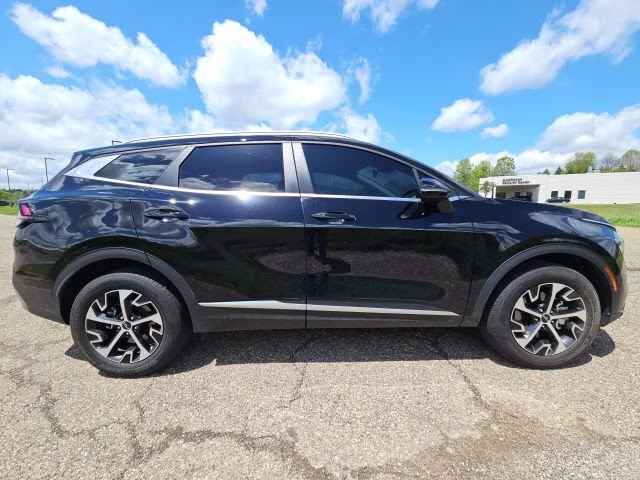 2024 Ebony Black Kia Sportage EX AWD SUV