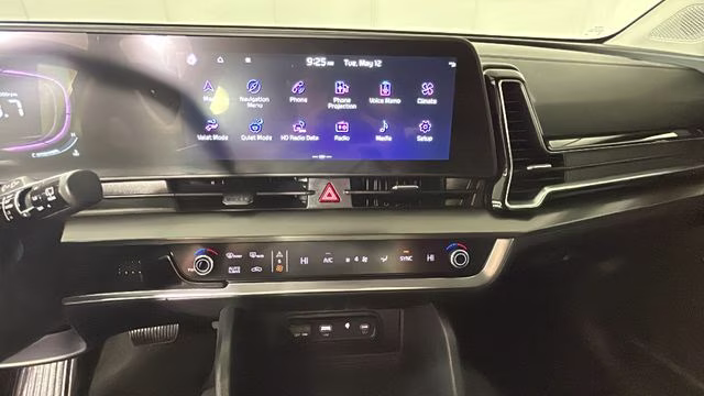 2024 Ebony Black Kia Sportage EX AWD SUV