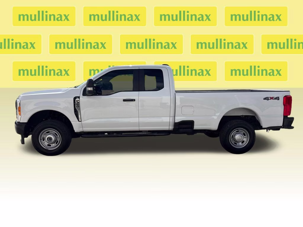 2023 Oxford White Ford Super Duty F-350 SRW XL 4X4 Truck