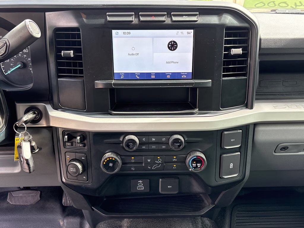 2023 Oxford White Ford Super Duty F-350 SRW XL 4X4 Truck