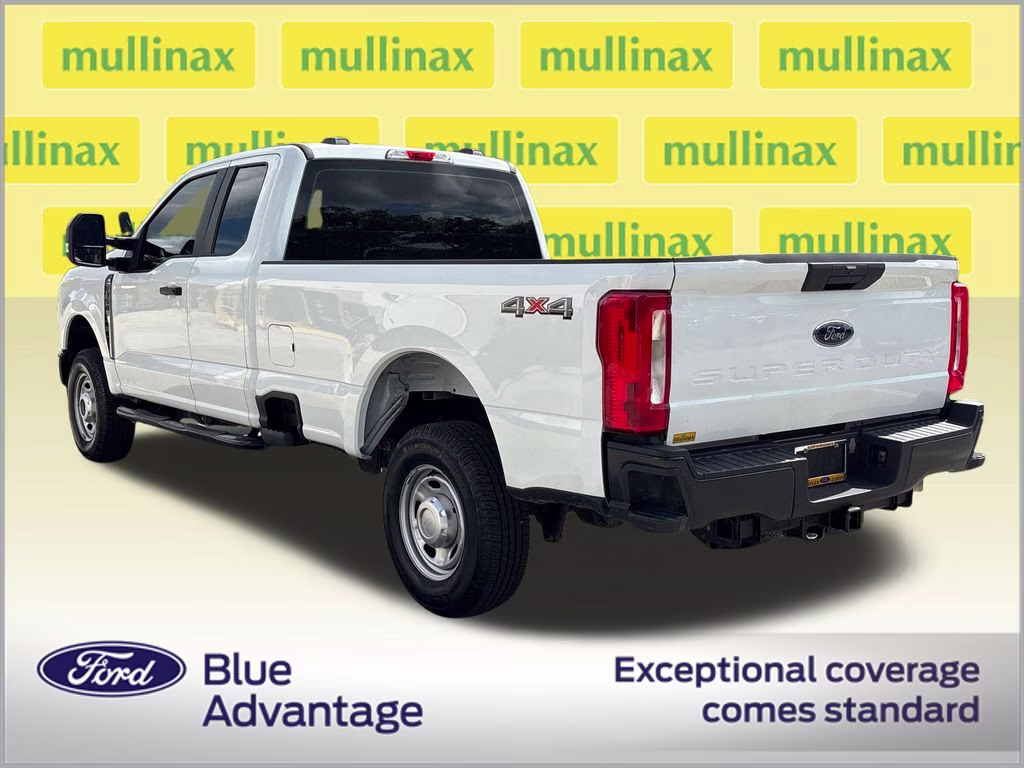 2023 Oxford White Ford Super Duty F-350 SRW XL 4X4 Truck
