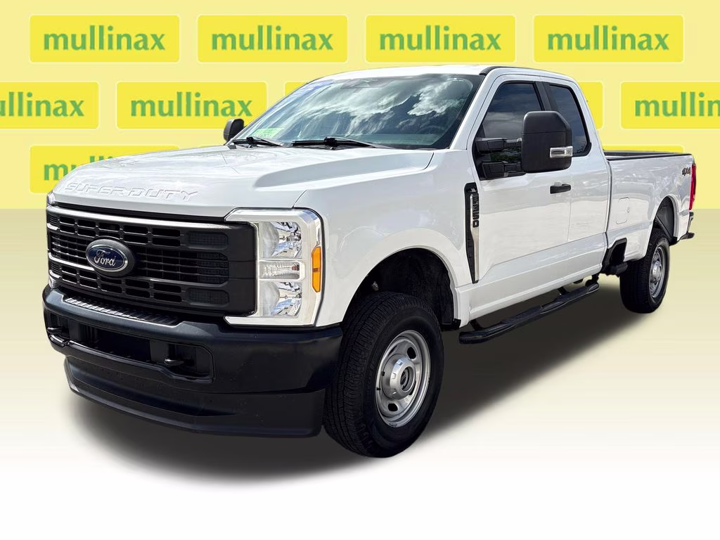 2023 Oxford White Ford Super Duty F-350 SRW XL 4X4 Truck