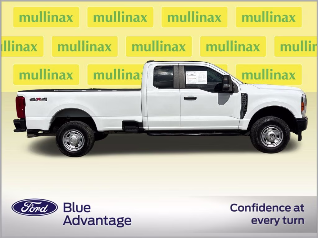2023 Oxford White Ford Super Duty F-350 SRW XL 4X4 Truck