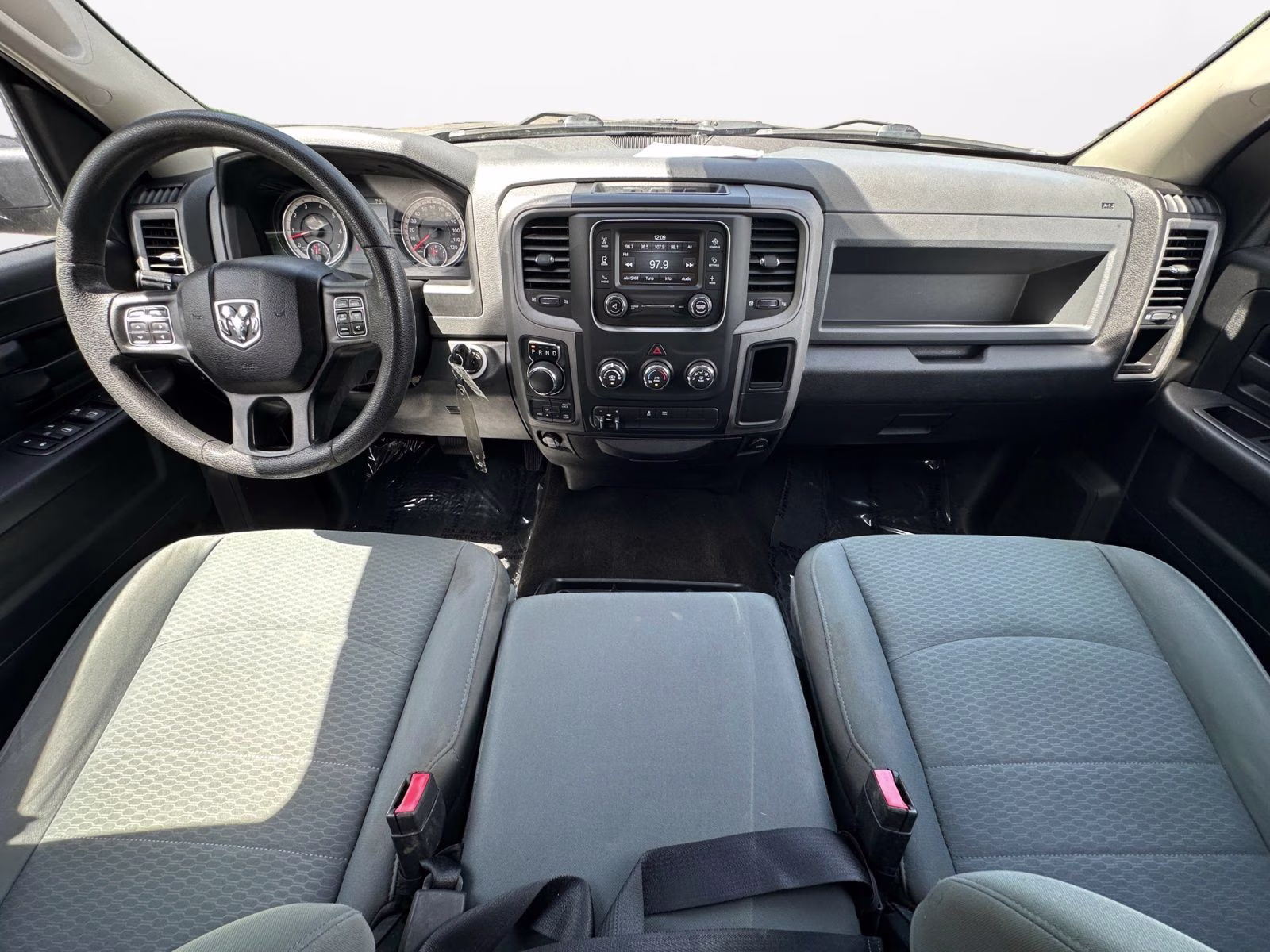 2016 Granite Crystal Metallic Clearcoat Ram 1500 Express 4X4 Truck