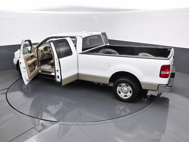 2007 White Ford F-150 XLT RWD Truck