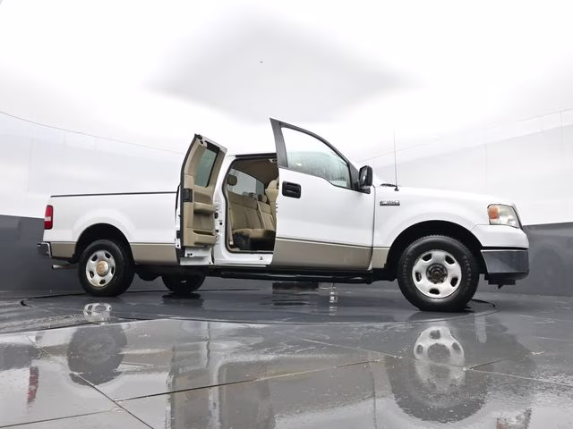 2007 White Ford F-150 XLT RWD Truck