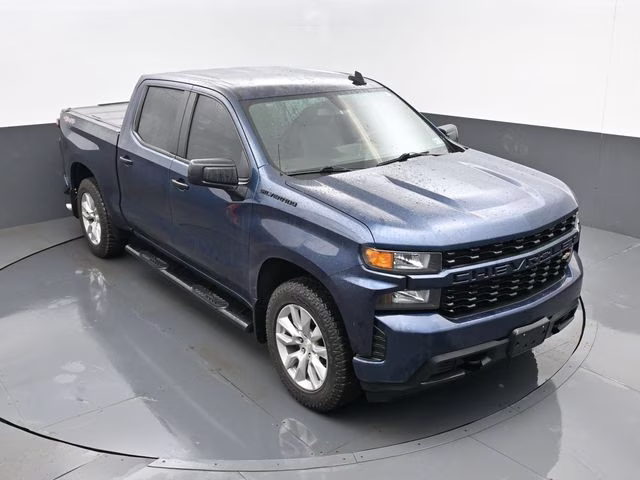 2019 Northsky Blue Metallic Chevrolet Silverado 1500 Custom 4X4 Truck