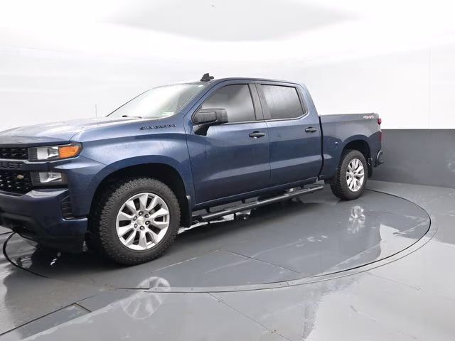 2019 Northsky Blue Metallic Chevrolet Silverado 1500 Custom 4X4 Truck
