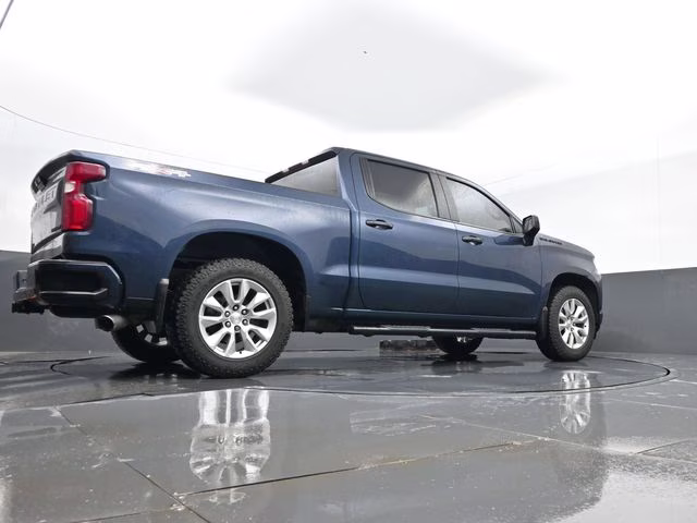 2019 Northsky Blue Metallic Chevrolet Silverado 1500 Custom 4X4 Truck