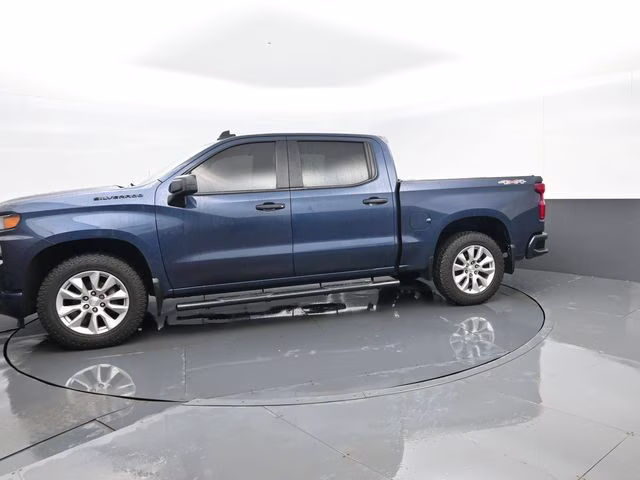2019 Northsky Blue Metallic Chevrolet Silverado 1500 Custom 4X4 Truck