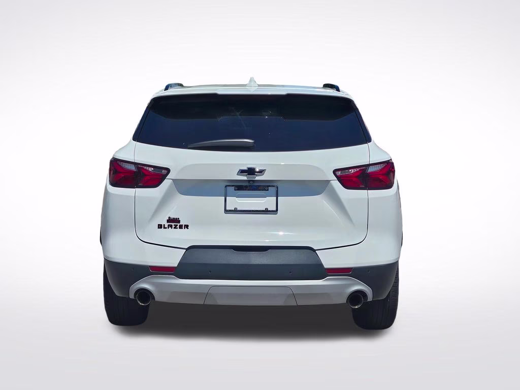 2022 Summit White Chevrolet Blazer LT FWD SUV